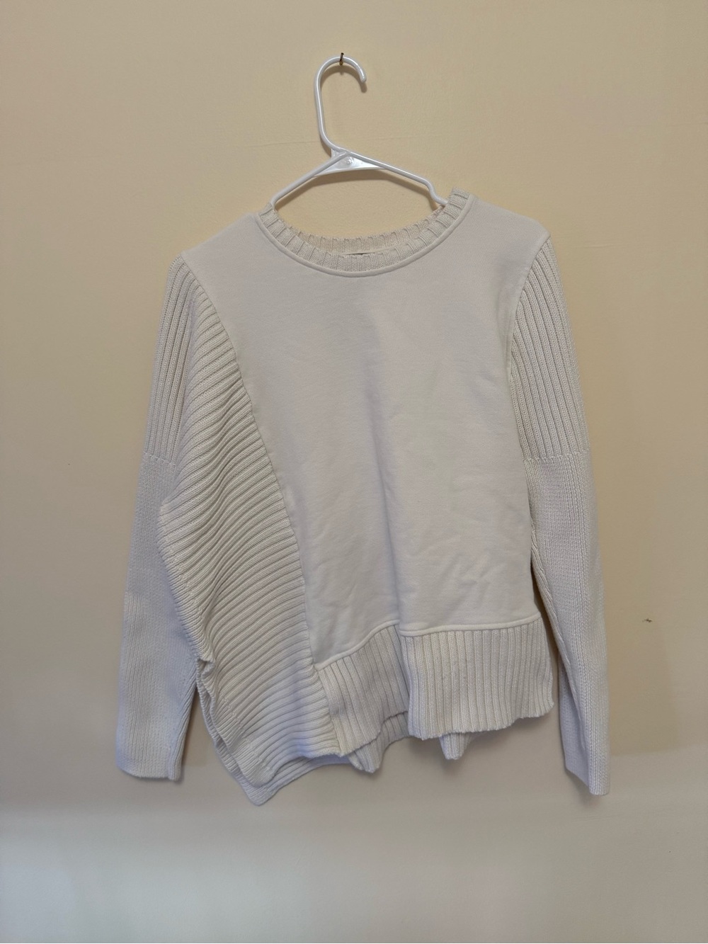 Athleta Cream Mixed Knit Pullover Sweater Small